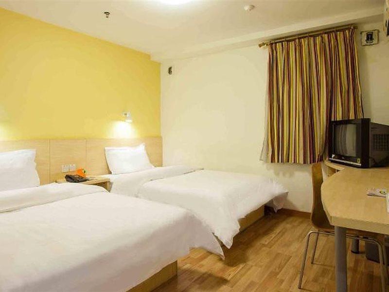 7Days Inn Shaoguang Buxing Street Buitenkant foto