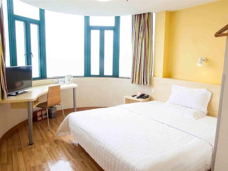7Days Inn Shaoguang Buxing Street Buitenkant foto